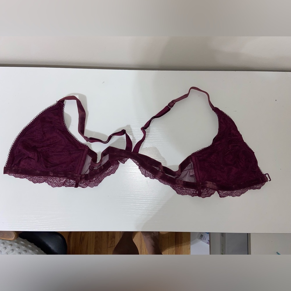 XL Victorias Secret front clasp bralette